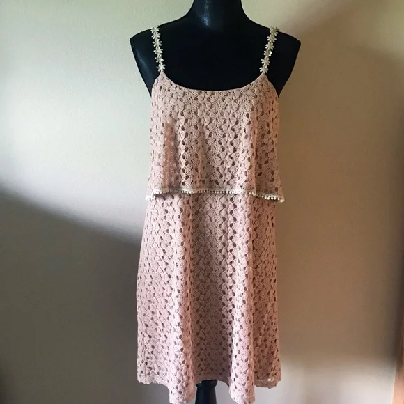 Ya Los Angeles Dress - Picture 1 of 6